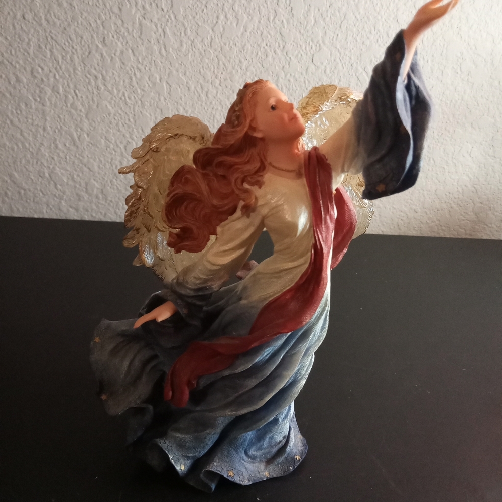 Boyds Charming Angel Collection Victoria (Blue) Angel of Freedom Figurine 1st Ed